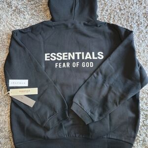 Fear of God Essentials New Style (Black)
Brand New with Tag & Bag